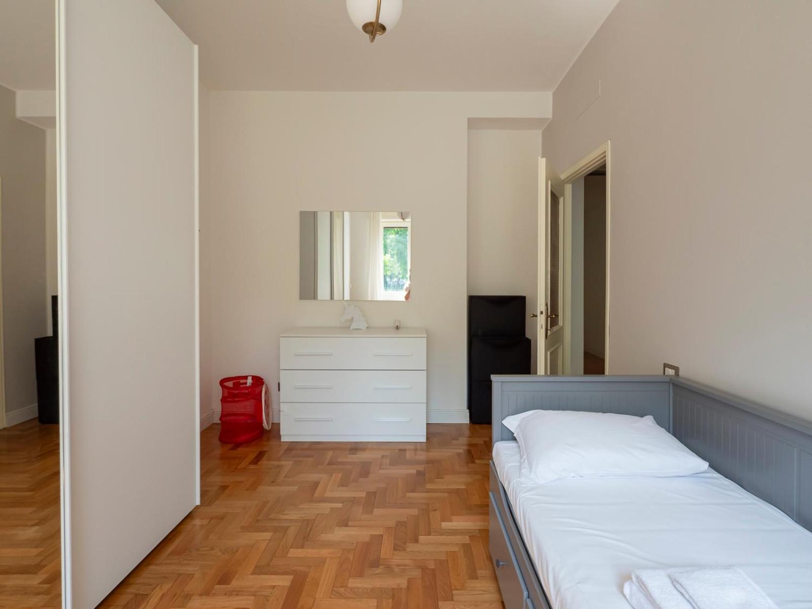 Big Apartment Close To Bocconi / Humanitas / Ieo Milaan Buitenkant foto